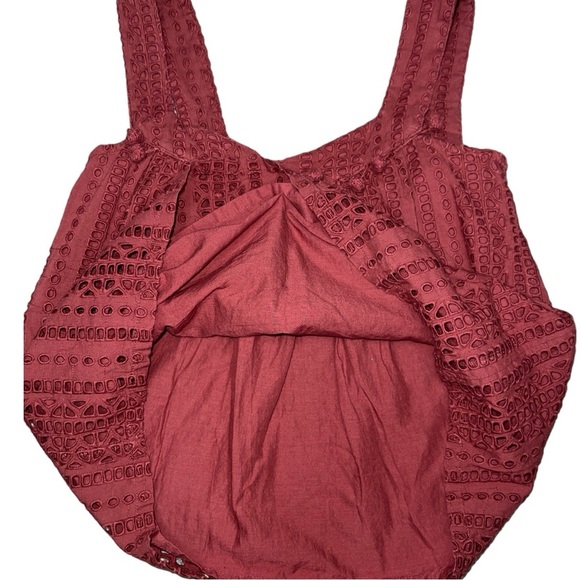 Sundance Square Neck Sugar Dance Textured Eyelet Pom Pom Tassle Tank - Picture 5 of 8